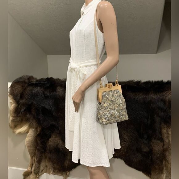 Handmade Genuine Embossed Leather Turnlock Wooden Frame Bag & 2 Strap Styles - Picture 9 of 16